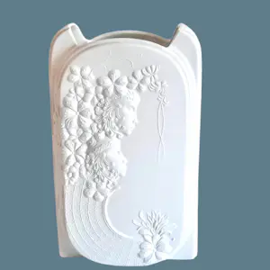 A.K. Kaiser Porzellan - Op Art Vase Bisquit Porzellan Design Wolfgang Gawantka signiert 70er Jahre kopen? Bied vanaf 70!
