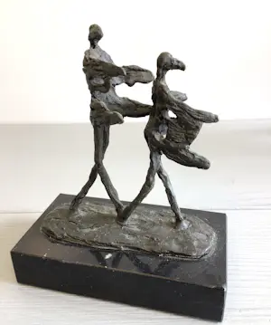 Bernadette Leijdekkers - Sculptuur “ De wind mee hebben “ kopen? Bied vanaf 59!