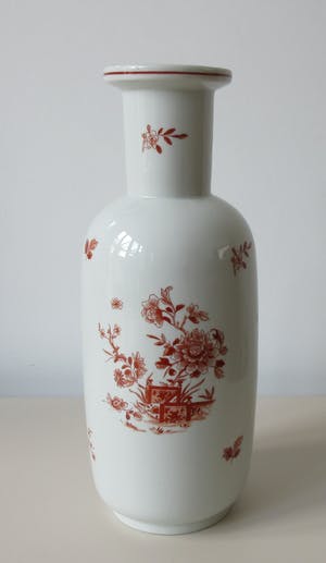 Vista Alegre - Grote vaas met rood hand beschilderd decor kopen? Bied vanaf 25!