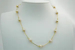 10 - Klassiek en fijn 18 karaats geel-gouden staafjes collier - 14 parels kopen? Bied vanaf 310!