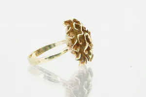 Sierlijke 14 karaats geel-gouden opengewerkte Bloem of Dahlia ring - gekeurd kopen? Bied vanaf 170!