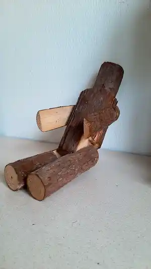 Tom Claassen - Three men / zittende houten man verkocht voor € 299!