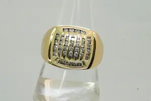 17 - Vintage 18krt geelgouden heren carré of cluster ring met 0.75ct diamant kopen? Bied vanaf 750!