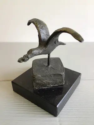 Bernadette Leijdekkers - Sculptuur “ De Geluksbrenger “ kopen? Bied vanaf 79!