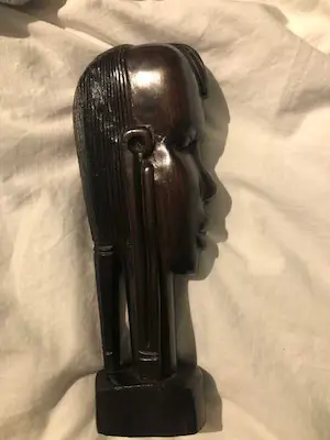 Niet of onleesbaar gesigneerd - 3 Afrikaanse hout snij kunsten kopen? Bied vanaf 1!