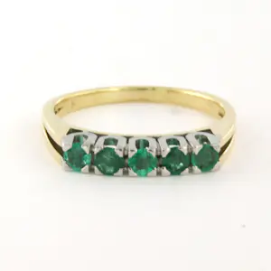 14k bicolour gouden ring bezet met smaragd - ringmaat 18.75 (59) kopen? Bied vanaf 250!