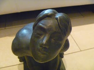 Curiosa - 3 sculpturen - twee torso's en een naakte man op zijn knieen kopen? Bied vanaf 50!