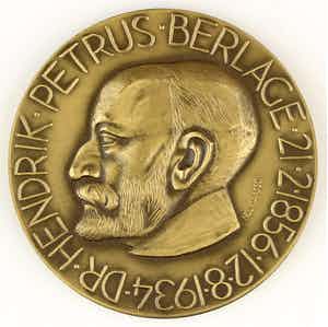 Nel Klaassen - Bronzen penning: Dr H.P. Berlage, 1934 verkocht voor € 60!