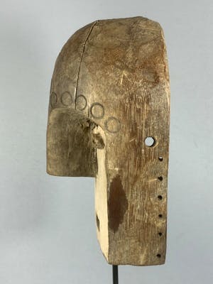 Fang - 200432 - Old Tribal used African Mask from the Fang - Gabon. kopen? Bied vanaf 25!