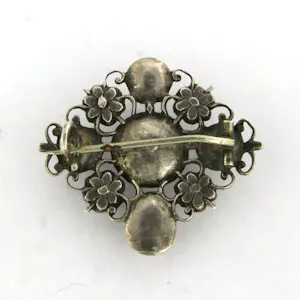 BWG geel met zilveren broche bezet met roos diamant tot. 0.10ct - G/H - SI kopen? Bied vanaf 110!