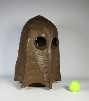 Niet of onleesbaar gesigneerd - Keramiek, Helm/Masker kopen? Bied vanaf 1!