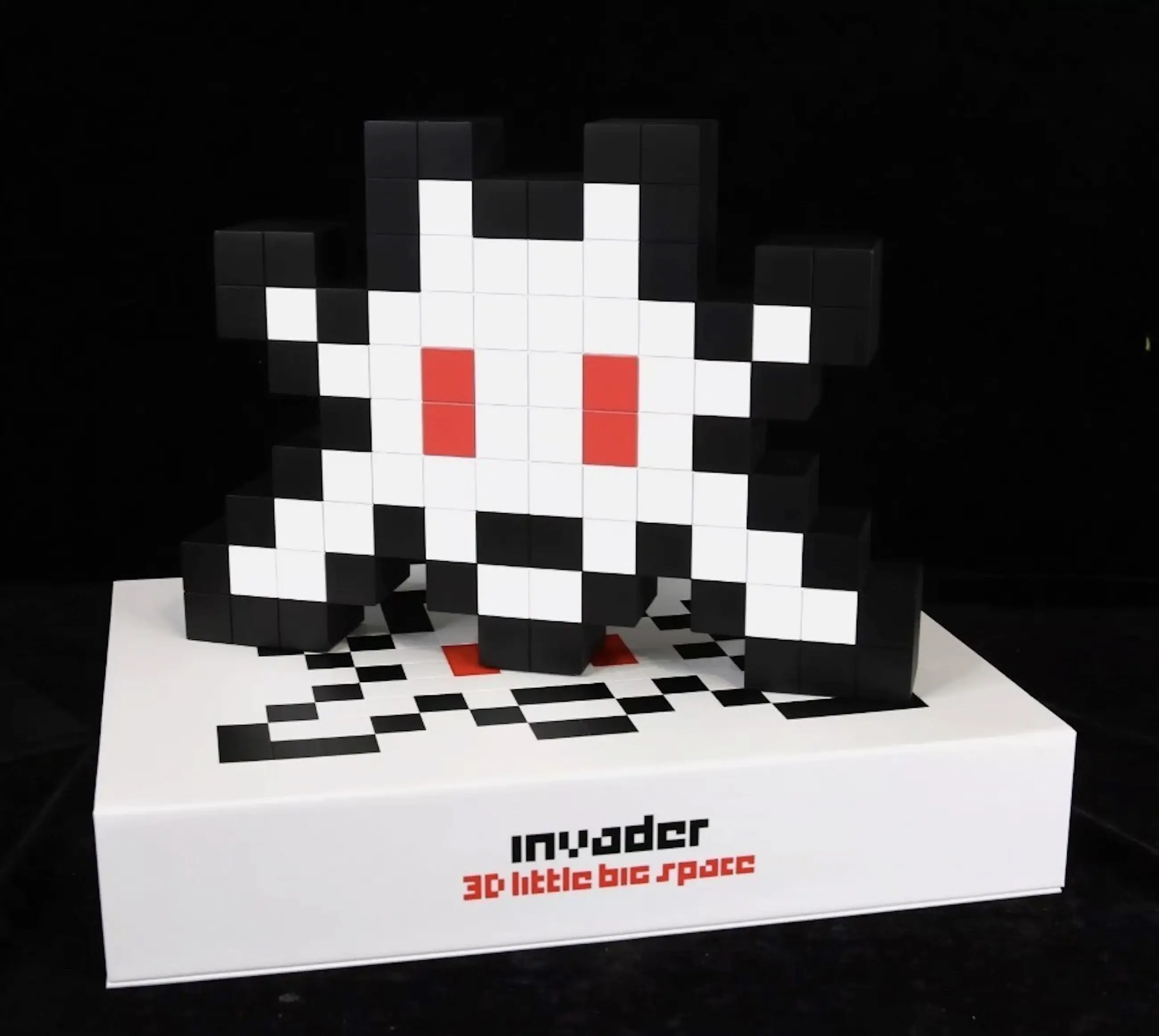 Invader ⭐︎3D Little Big Space Figure Want to buy Invader - 3D Little Big Space? Bid from 950
