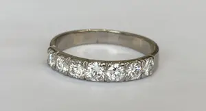 950 Platina  Ring  met  0.70 ct aan diamanten kopen? Bied vanaf 550!