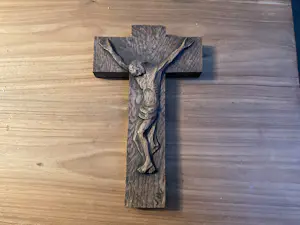 Niet of onleesbaar gesigneerd - Jezus aan het kruis. kopen? Bied vanaf 10!