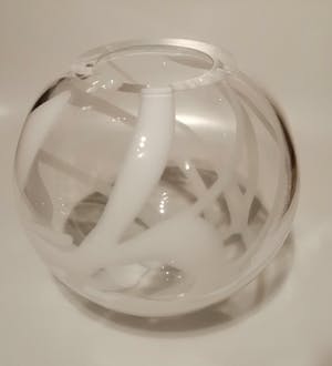 Anna Ehrner - Kosta Boda Vaas Globe kopen? Bied vanaf 375!