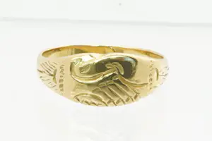 68- Massief zo goed als nieuwe 18 krt geel gouden Surinaamse vriendschaps-ring kopen? Bied vanaf 260!