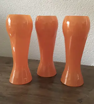 Niet of onleesbaar gesigneerd - 3 Art Deco oranje glazen/vazen kopen? Bied vanaf 10!