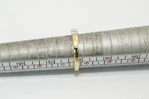 101 - ZGAN 18Kt geel goud & diamanten ring met 5 briljanten ca. 0.35ct diamant kopen? Bied vanaf 320!