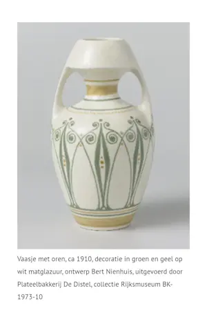 Plateel- en Tegelbakkerij De Distel - Vaasje Bert Nienhuis kopen? Bied vanaf 235!