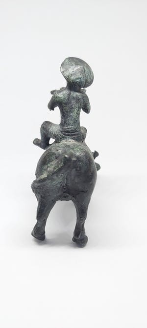 Brons (Onbekend) - Antieke Aziatische Yak Met Boer Rond 1930 kopen? Bied vanaf 85!