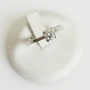 Diamanten ring kopen? Bied vanaf 950!