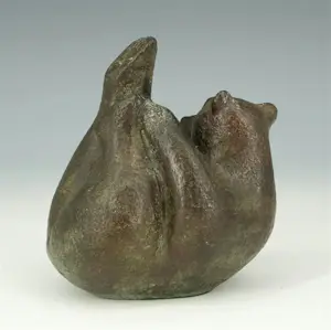 Miep Maarse - Bronzen beeld: een liggende beer - 1996 kopen? Bied vanaf 599!