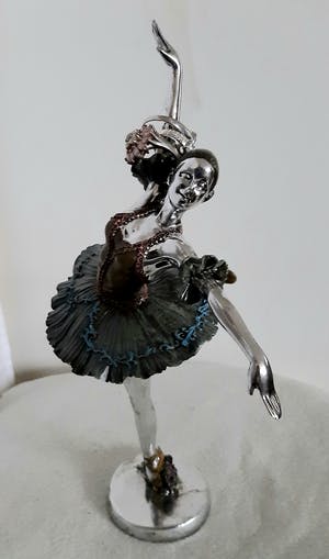 Curiosa - Sieraden kast en sieradenstandaard-ballerina kopen? Bied vanaf 1!