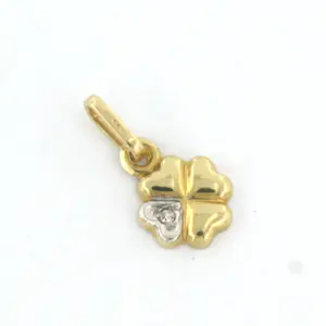 14k bicolor gouden hanger in een vorm van klavertje vier met diamant kopen? Bied vanaf 35!