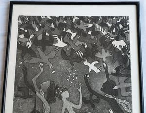 Harry van Kruiningen - Ingelijste ets & aquatint , Kinderen voeren vogels – winter 1979 kopen? Bied vanaf 1!
