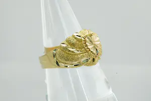 55- Fraai gedetailleerde 18 Krt geel gouden hart ring - gefaseerd afgewerkt kopen? Bied vanaf 240!