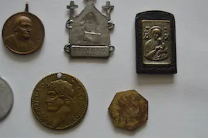 Niet of onleesbaar gesigneerd - G. Devreese ea. collectie van 21 diverse penningen. kopen? Bied vanaf 1!