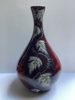 Niet of onleesbaar gesigneerd - Italiaanse vaas - sgraffito techniek kopen? Bied vanaf 1!