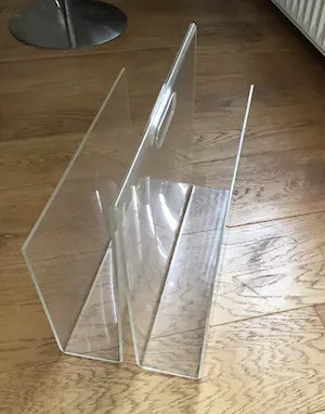 Niet of onleesbaar gesigneerd - Vintage design tijdschriften houder plexiglas kopen? Bied vanaf 1!
