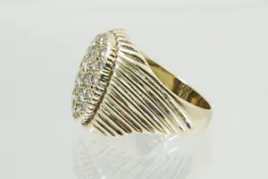 70 - Vintage 14krt geel-gouden pavé ring met 24 briljant gesl. (1.20ct) diamant kopen? Bied vanaf 470!