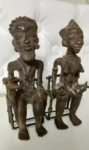 Benin - Ifé koninkelijk paar verkocht voor € 130!