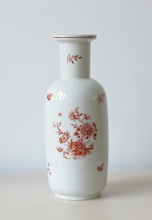 Vista Alegre - Grote vaas met rood hand beschilderd decor kopen? Bied vanaf 25!