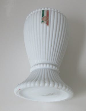 Niet of onleesbaar gesigneerd - Verre Opale Veritable - Opaline witte glazen vaas kopen? Bied vanaf 1!