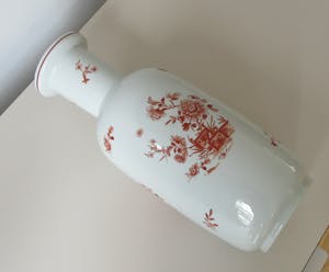Vista Alegre - Grote vaas met rood hand beschilderd decor kopen? Bied vanaf 25!