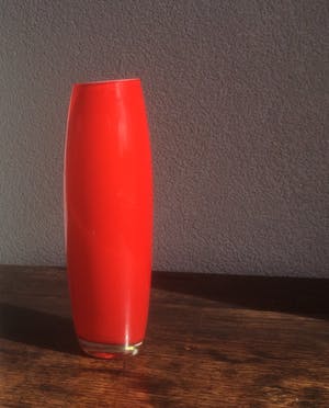 Niet of onleesbaar gesigneerd - RODE GLAZEN VAAS kopen? Bied vanaf 1!