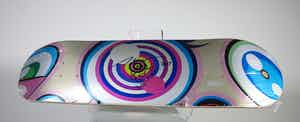Takashi Murakami - Limited edition skatedeck met bloementekening en signatuur verkocht voor € 300!