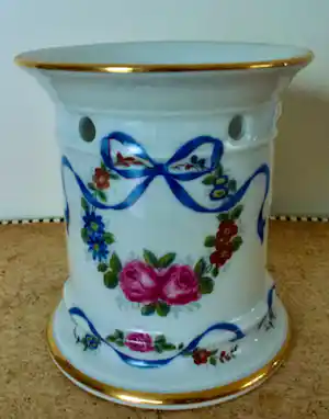 Pillyvuyt - Theelichthouder Model 732 - Porselein - Vintage kopen? Bied vanaf 25!