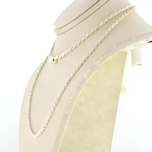 Zilveren ketting - 45 cm - 3.5 gram kopen? Bied vanaf 1!