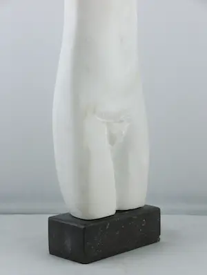 Anton Geerlings - Marmer, Vrouwentorso kopen? Bied vanaf 300!