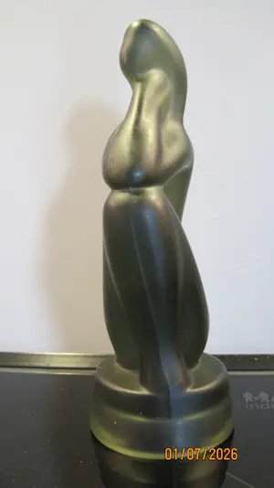 Jitka Forejtova - Zittend meisje. kopen? Bied vanaf 200!