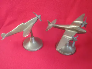 Brons (Onbekend) - Spitfire - Mosquito kopen? Bied vanaf 90!