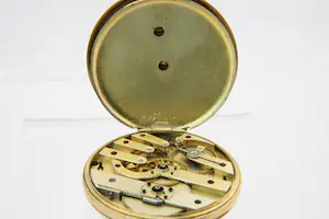 1 - Frankrijk 19e eeuws 18kt gouden horloge met fraai gegraveerde wijzerplaat kopen? Bied vanaf 350!