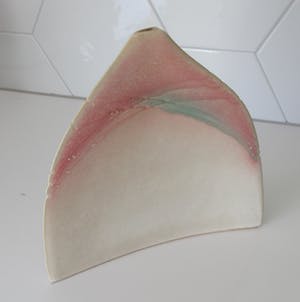 Niet of onleesbaar gesigneerd - Studio Keramische oval vaasvorm kopen? Bied vanaf 1!