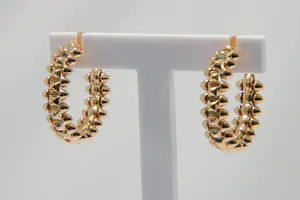 49 - 18 karaats paar roségouden Clash de Cartier oorringen kopen? Bied vanaf 1680!