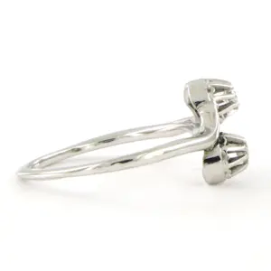 18k witgouden ring met bolsjewiek geslepen diamant tot. 0,14ct - G/H - Pique kopen? Bied vanaf 440!