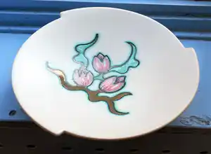 Plateelbakkerij Flora - Platelen schaal decor Bianca verkocht voor € 5!
